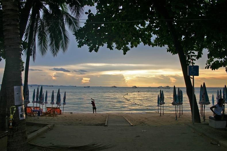 The Gallery Condo Pantai Jomtien Luaran gambar