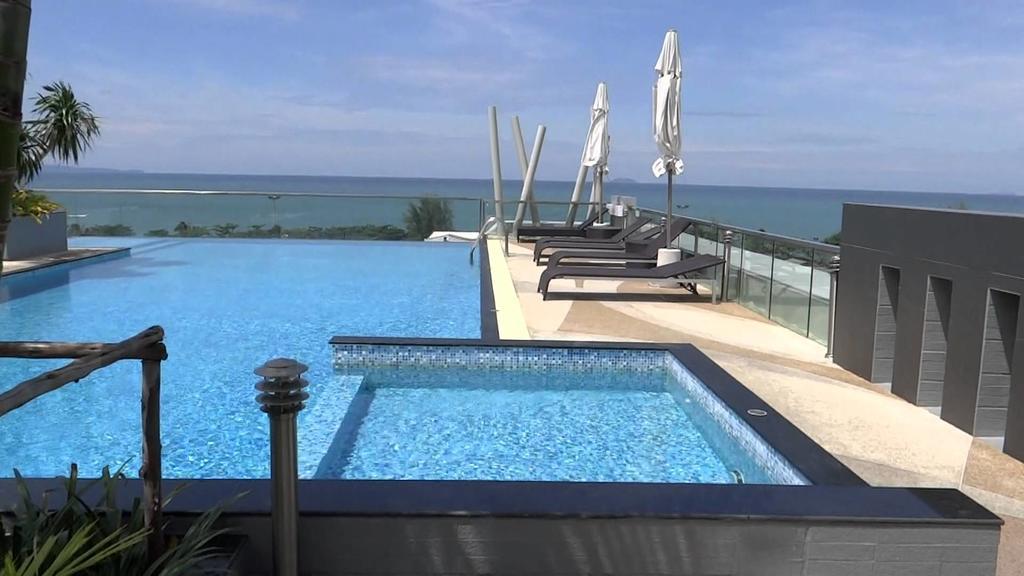 The Gallery Condo Pantai Jomtien Luaran gambar